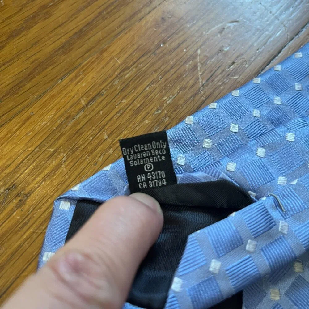 👔  NWT Stafford Essentials 100% Silk Blue Lattice